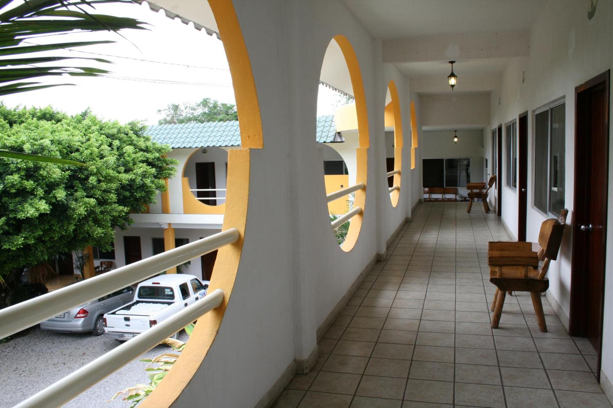 Cosmos 3* Tamasopo